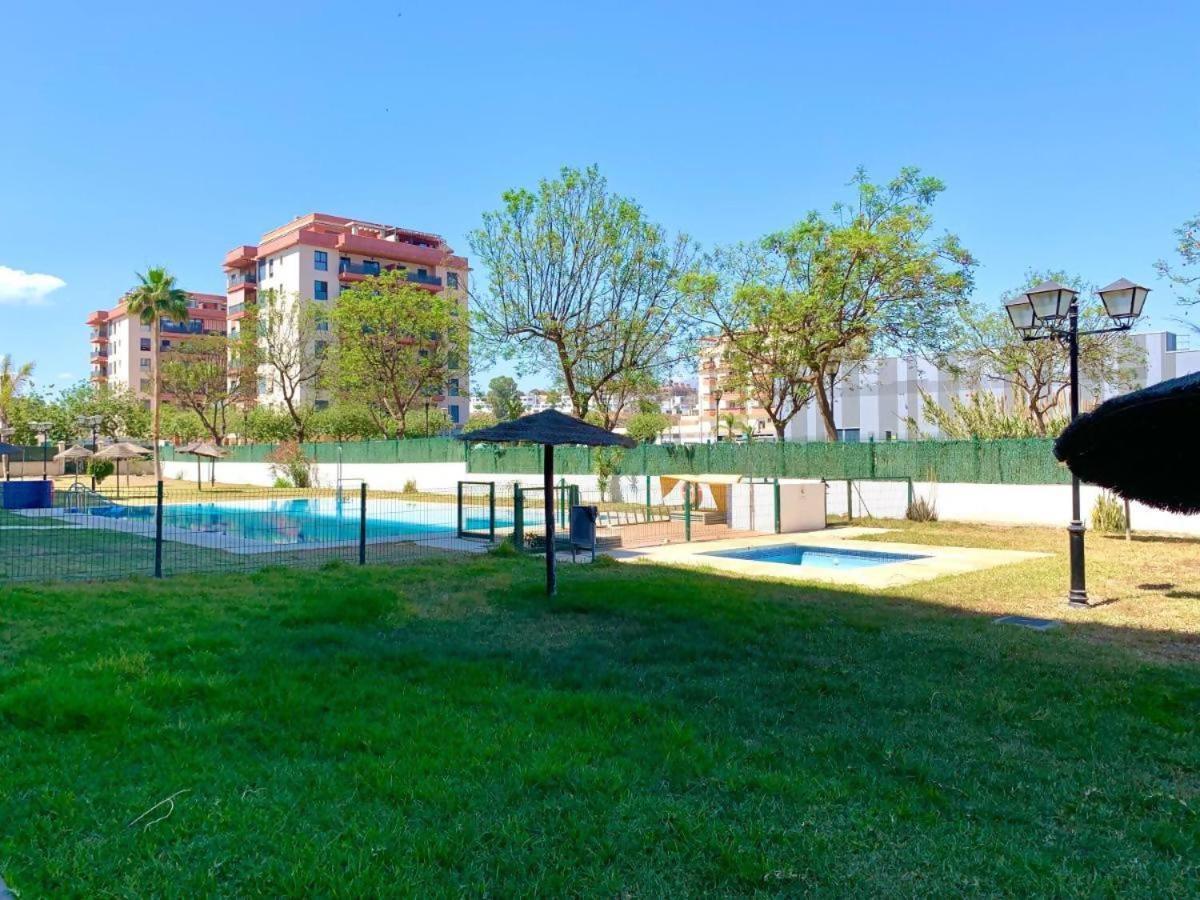 Apartamento Marinero By Solymar Holiday Torre Del Mar Esterno foto