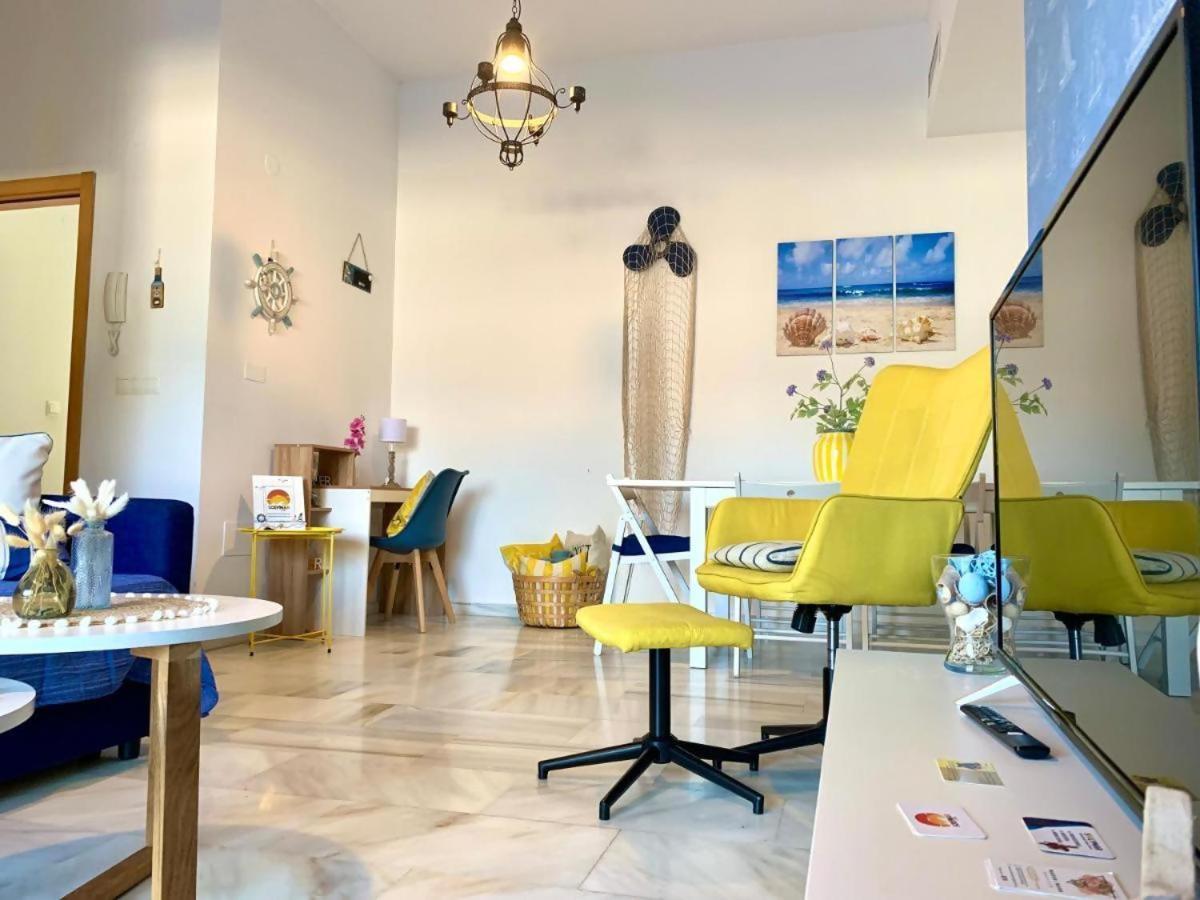 Apartamento Marinero By Solymar Holiday Torre Del Mar Esterno foto